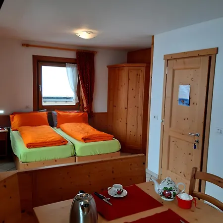 Chalet Beatrice Livigno Zimmer foto