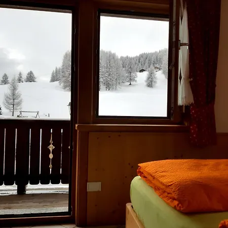 Chalet Beatrice Livigno Zimmer foto