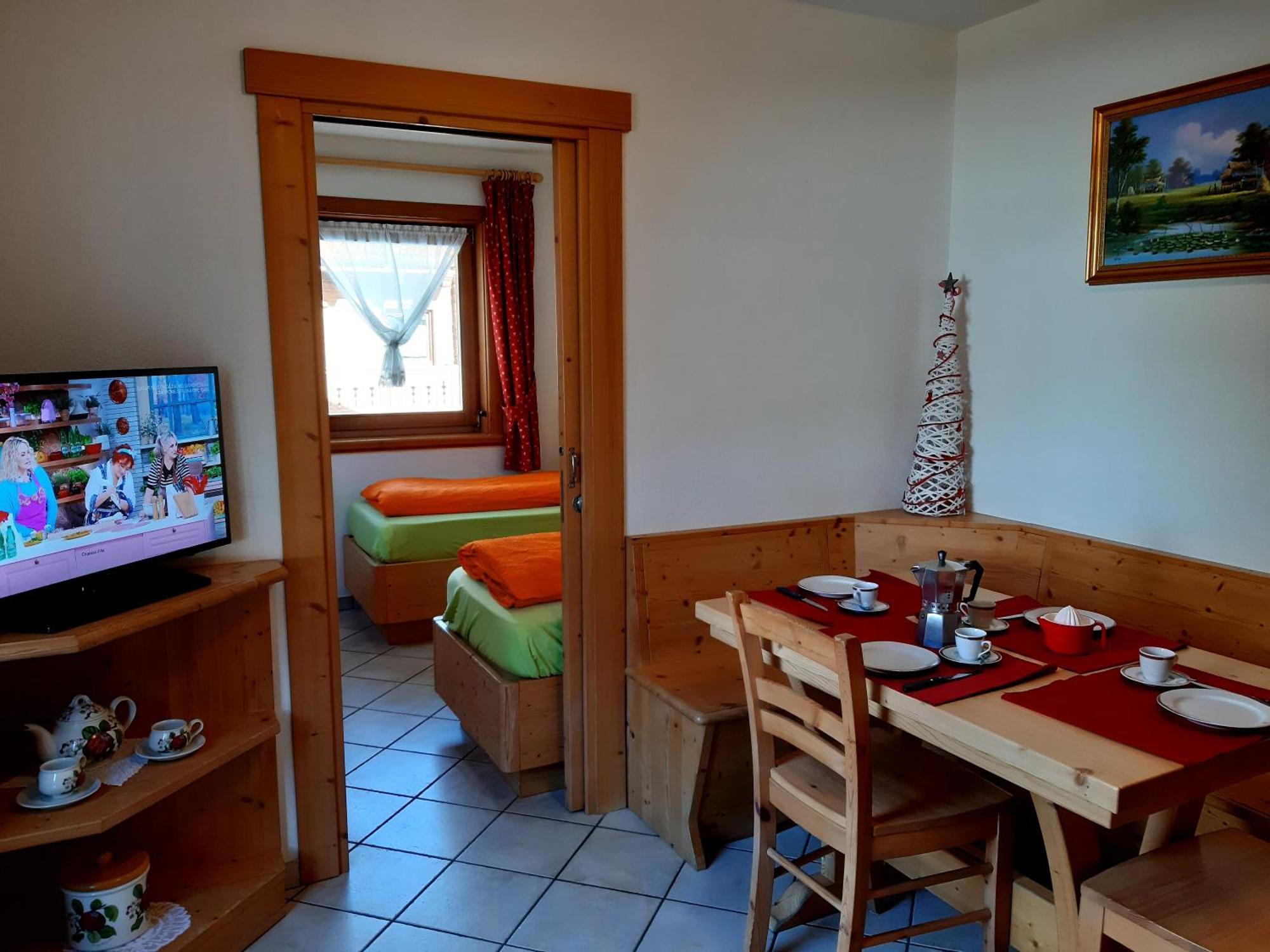Beatrice Apartment *